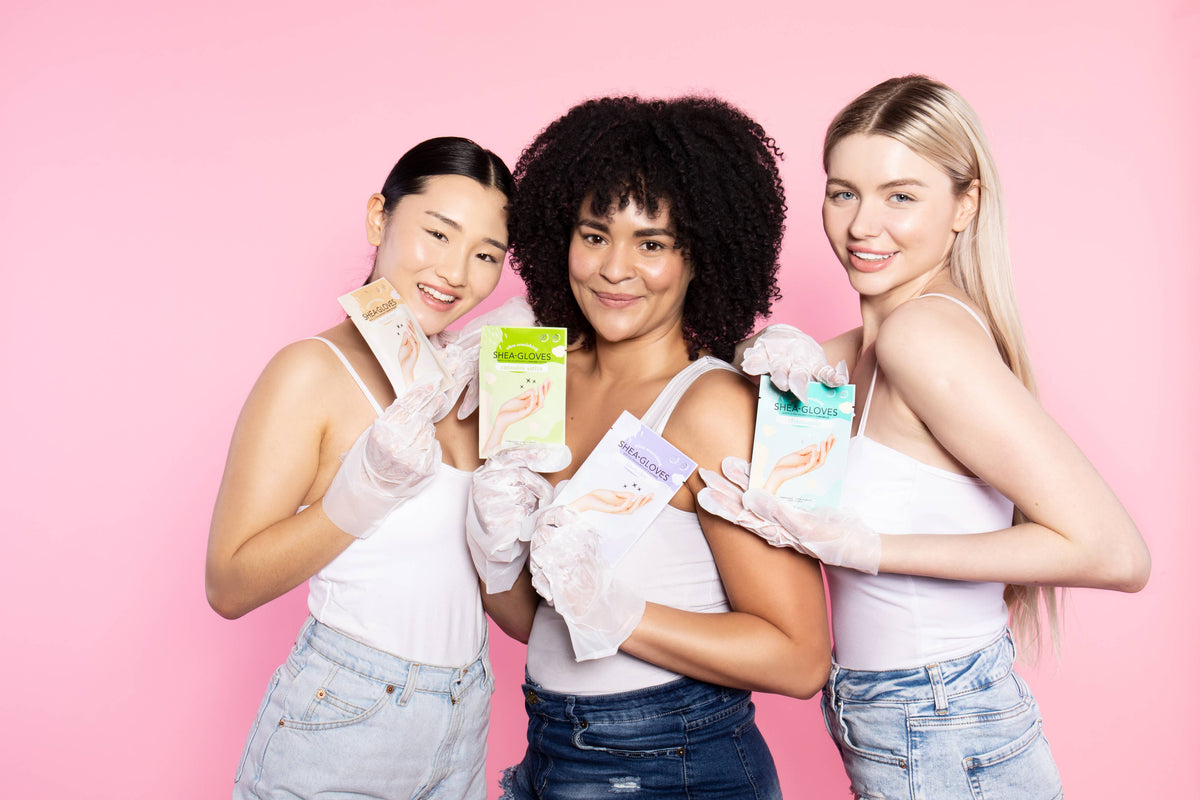 Avry Beauty Shea Butter Gloves | Chamomile